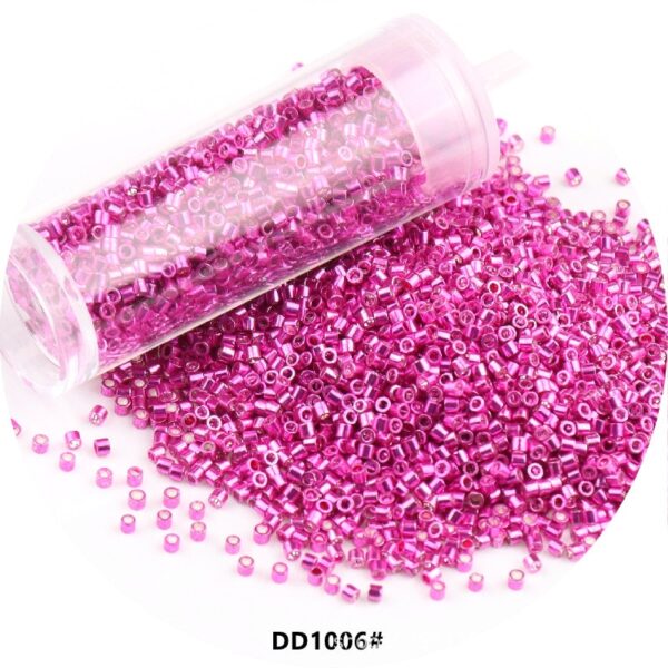 840pcs Metallic Glass Seed Beads: Perfect for DIY Jewelry - Image 8