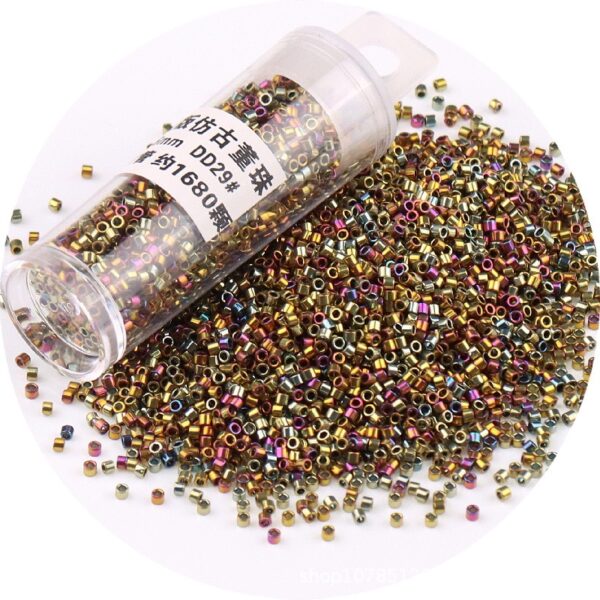 840pcs Metallic Glass Seed Beads: Perfect for DIY Jewelry - Image 19