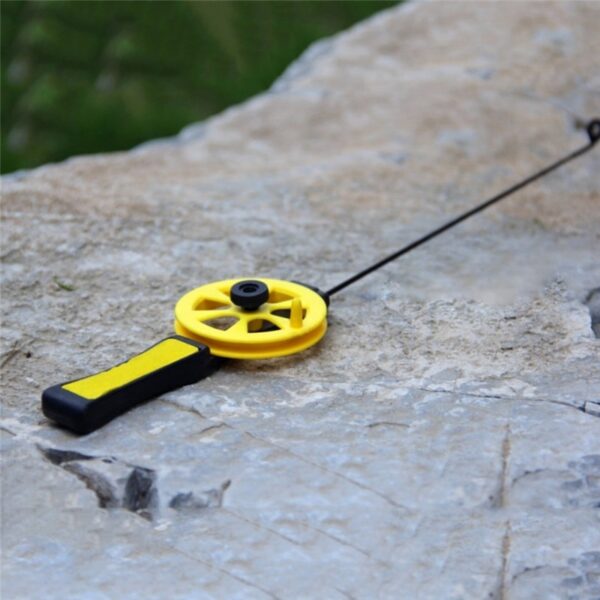 1PCS Plastic Winter Fishing Rod With Reel (random color shipped) - Image 2